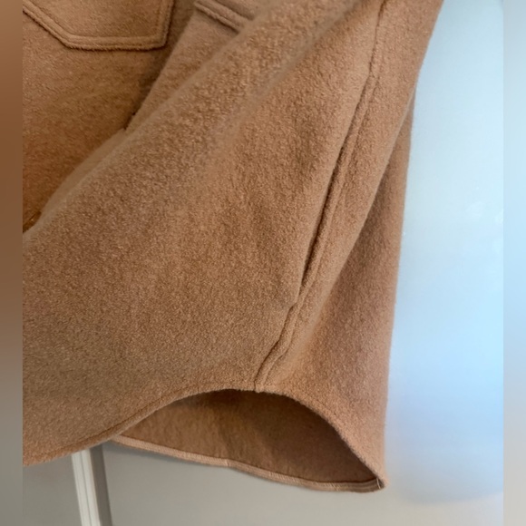 Aritzia Wilfred Free, Ganna Shirt Jacket, Tan Camel 100%  Merino wool size Small - Picture 7 of 11